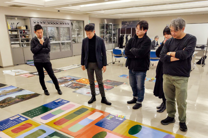 新潟広告賞のトロフィー
